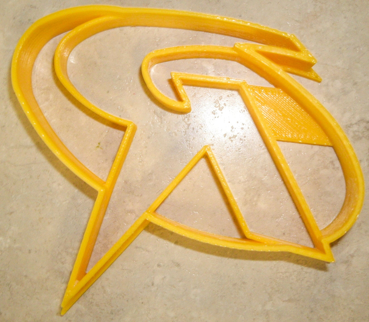 Robin R Superhero Symbol Batman Sidekick Cookie Cutter Made in USA PR903