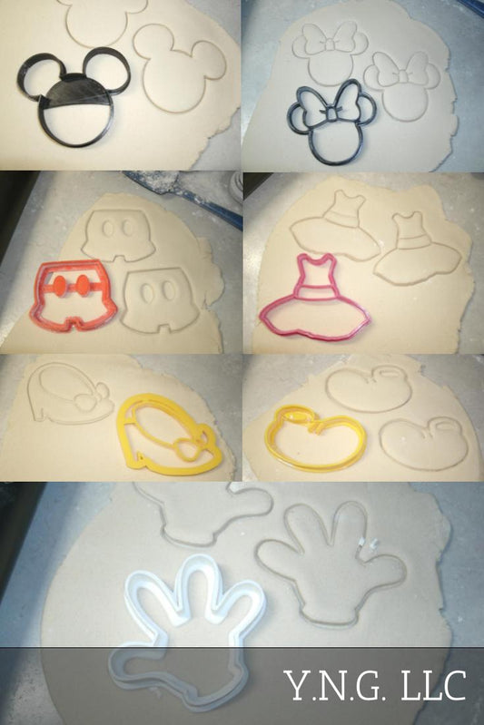 Mickey And Minnie Mouse Cartoon Characters Set of 7 Cookie Cutters USA PR577