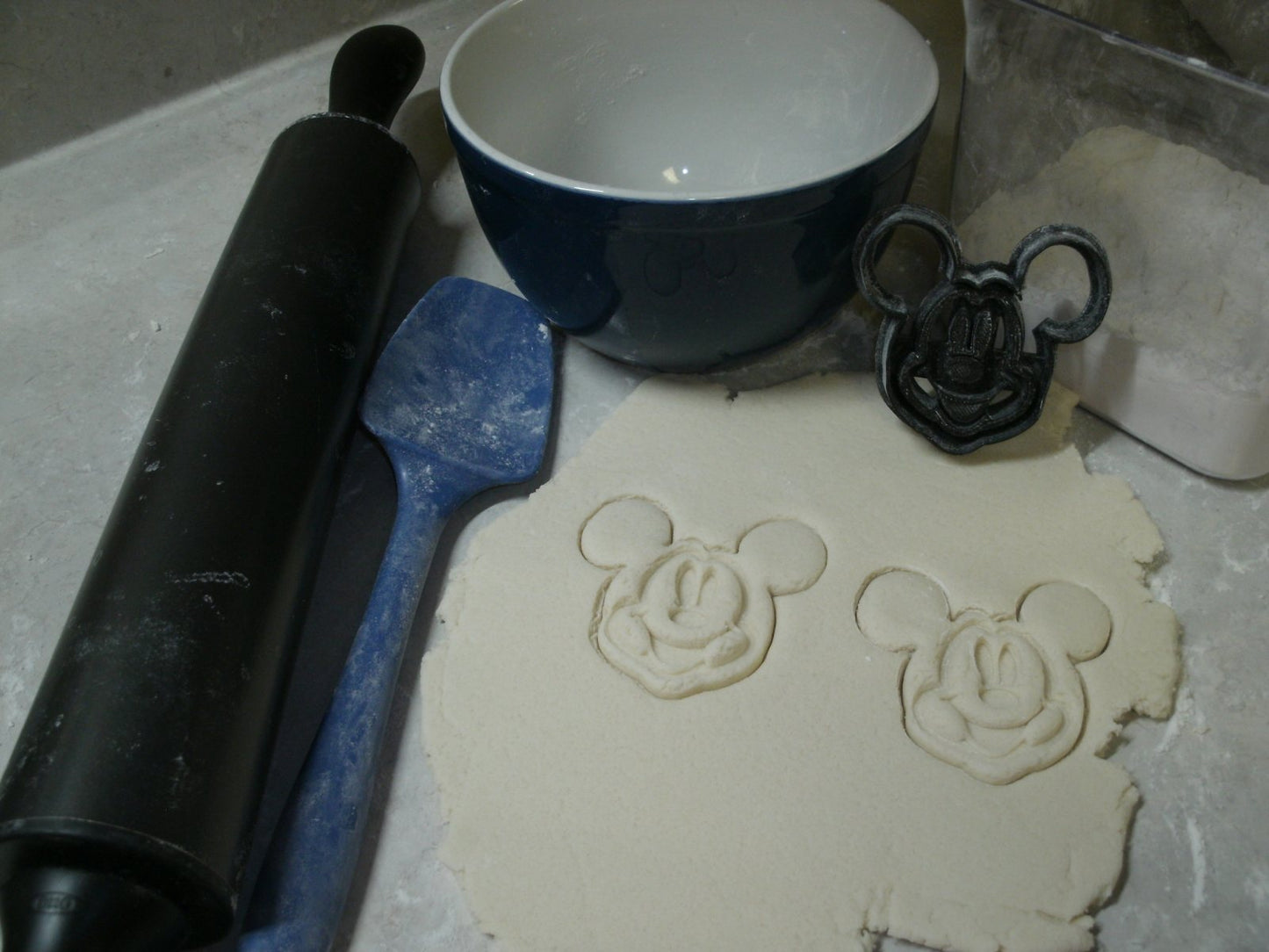 Mickey Mouse Face With Details Disney Cookie Cutter Made In USA PR758S