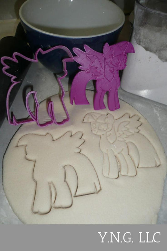 Twilight Sparkle My Little Pony Set of 2 Stamp and Cookie Cutter USA PR2307
